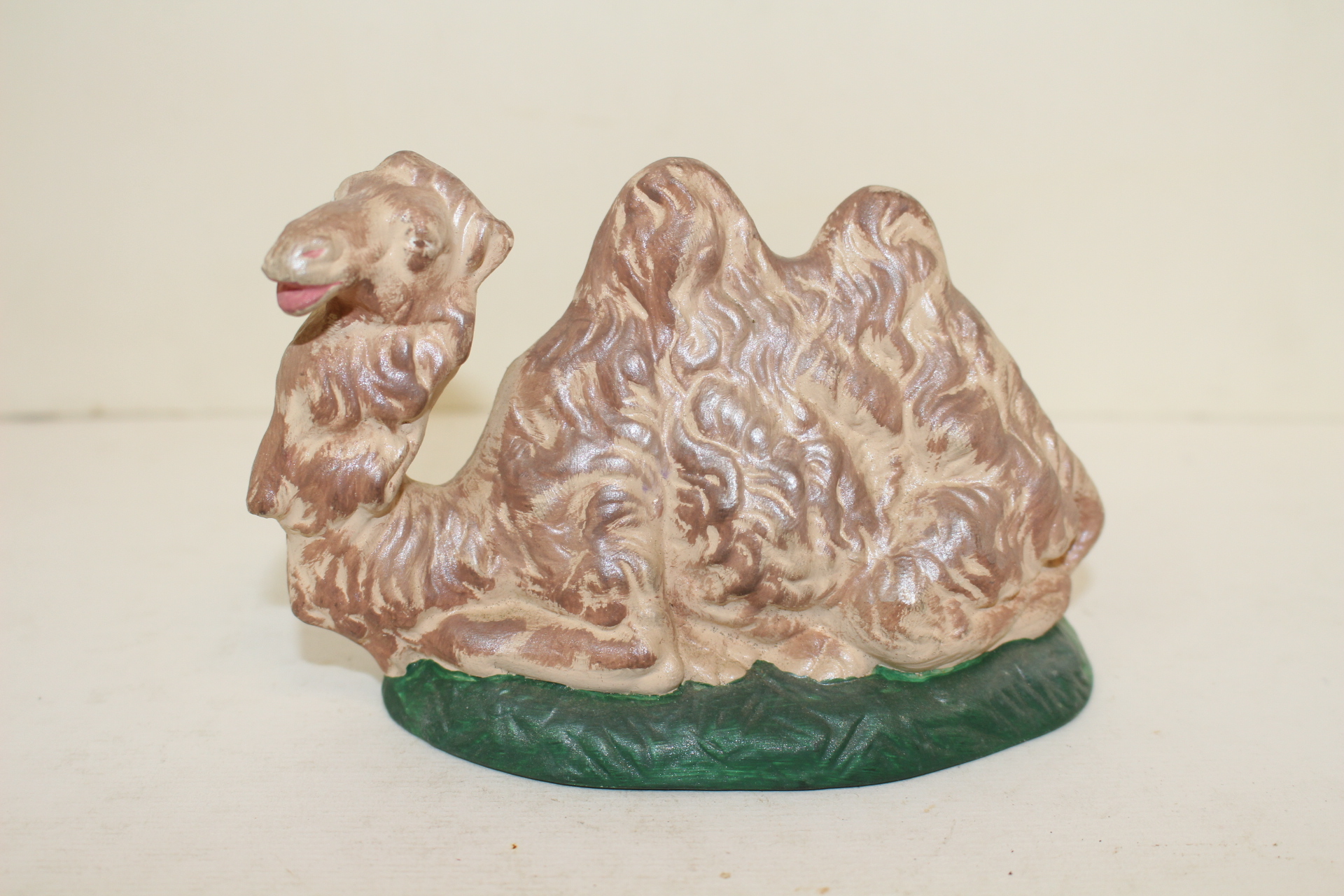 외국산 도자기 낙타 조각상