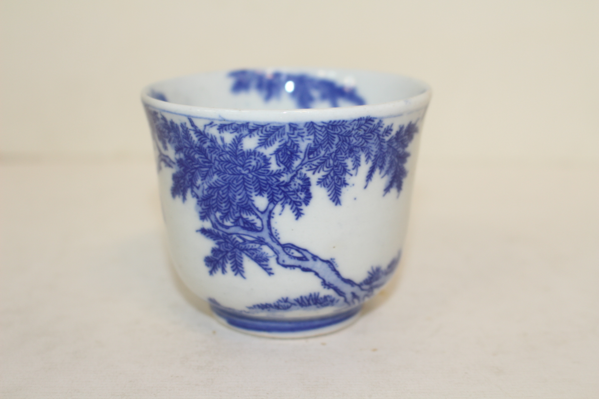 연대가좋은 이마리 청화백자조화문 잔