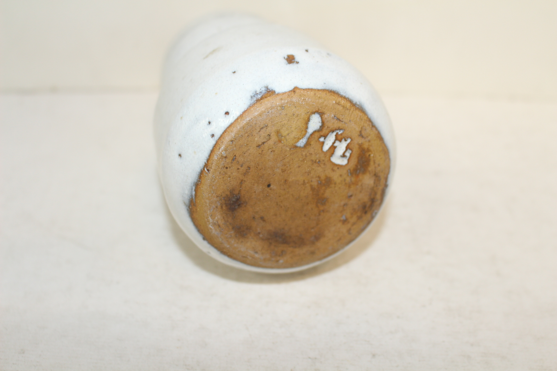 묵직한 분청자 호리형 주병