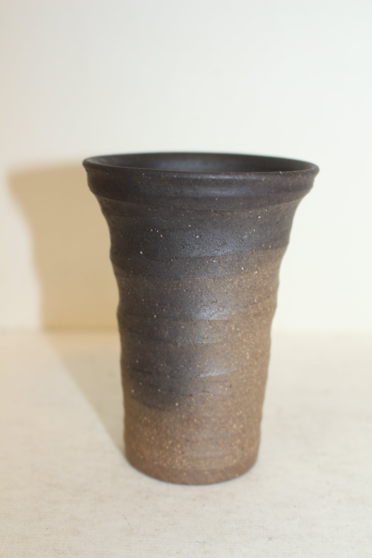 시가라끼 청자 잔