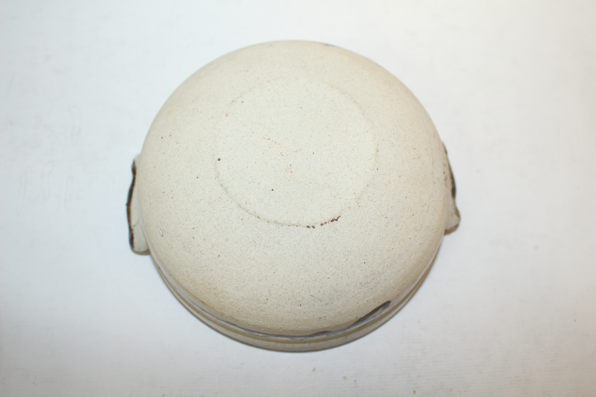 철화청자 초화문 솥