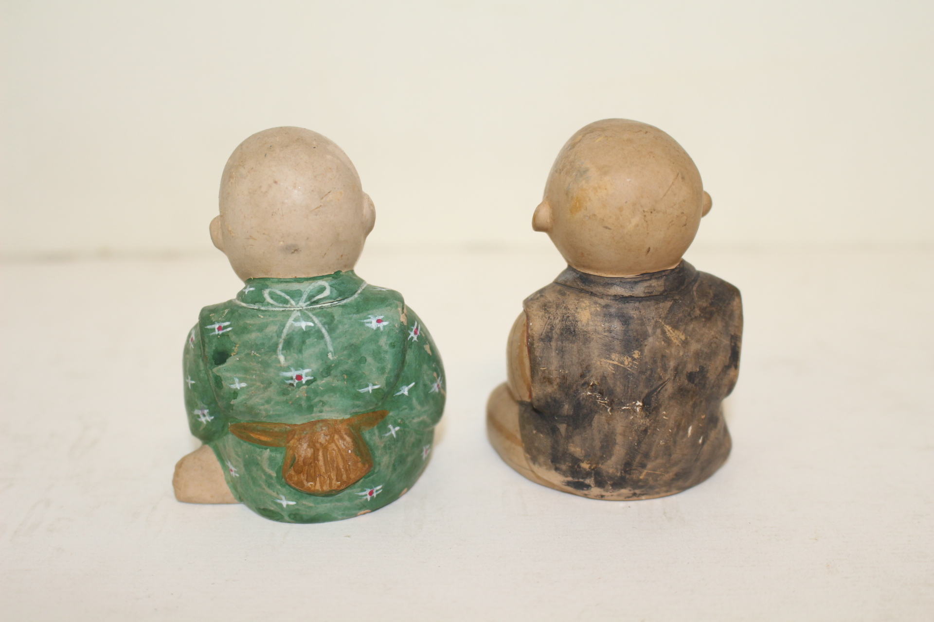토기재질로된 인형 2점