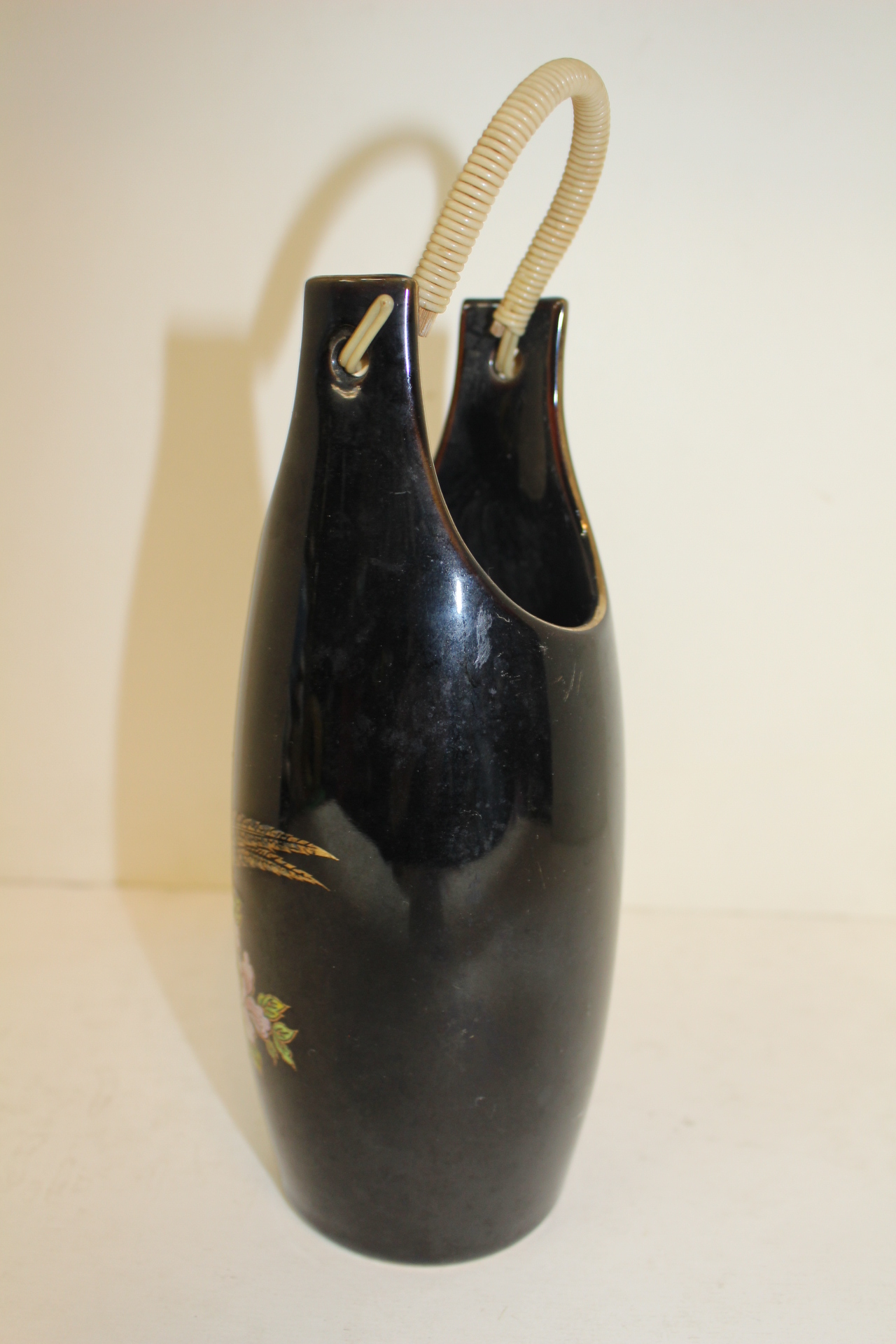 구다니 청자금채조화문 호