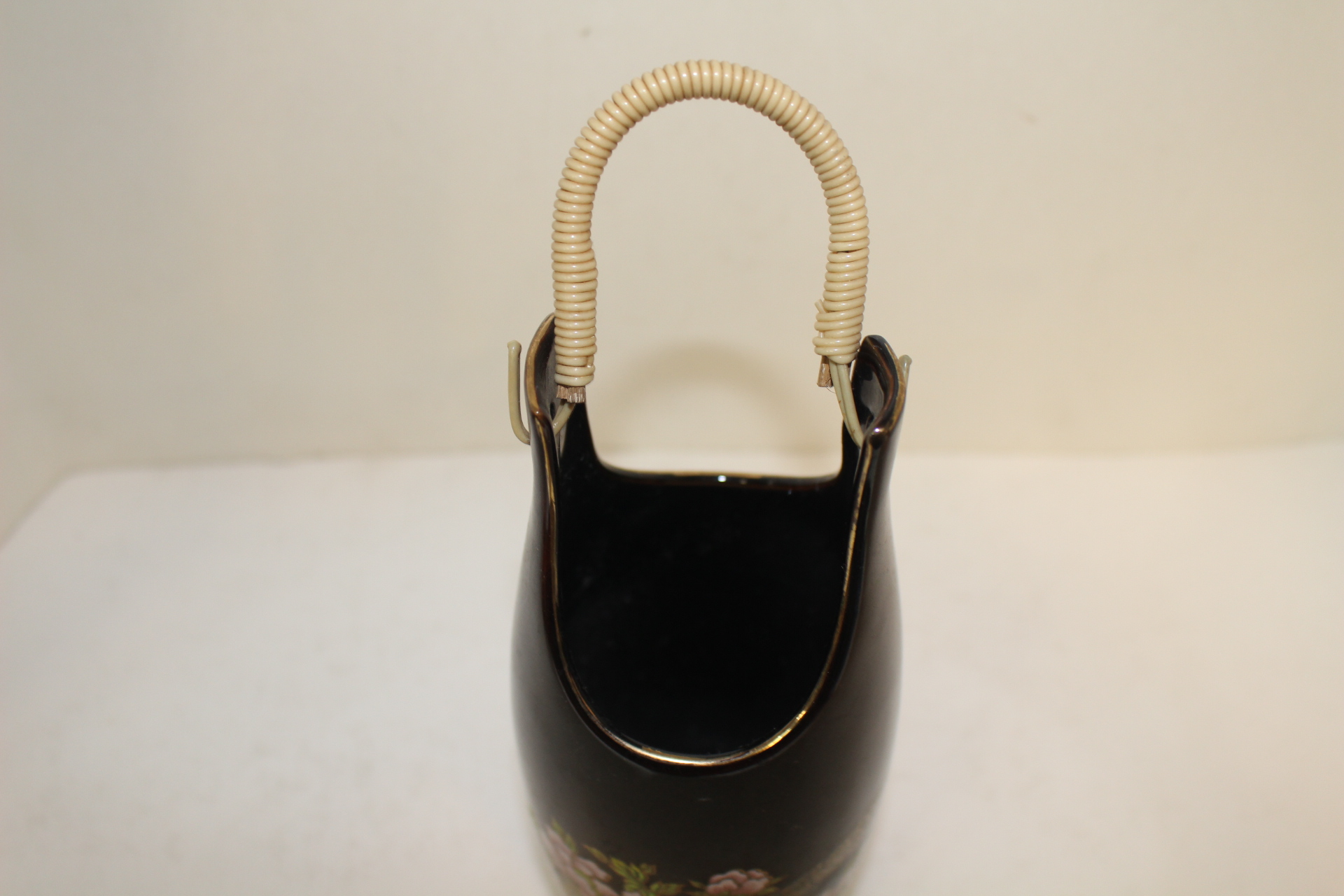 구다니 청자금채조화문 호