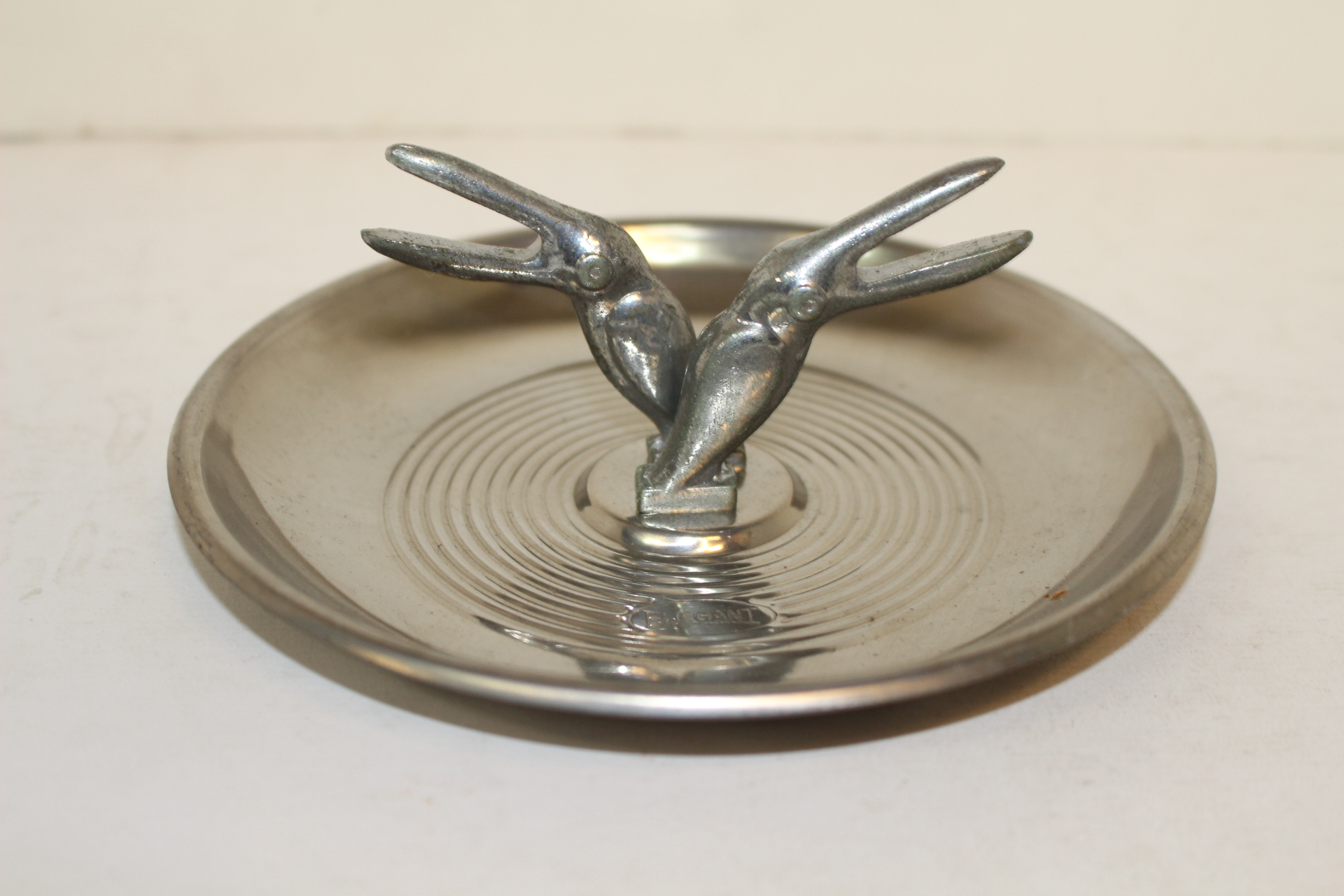 외국산 금속재질로된 새부리모양 완