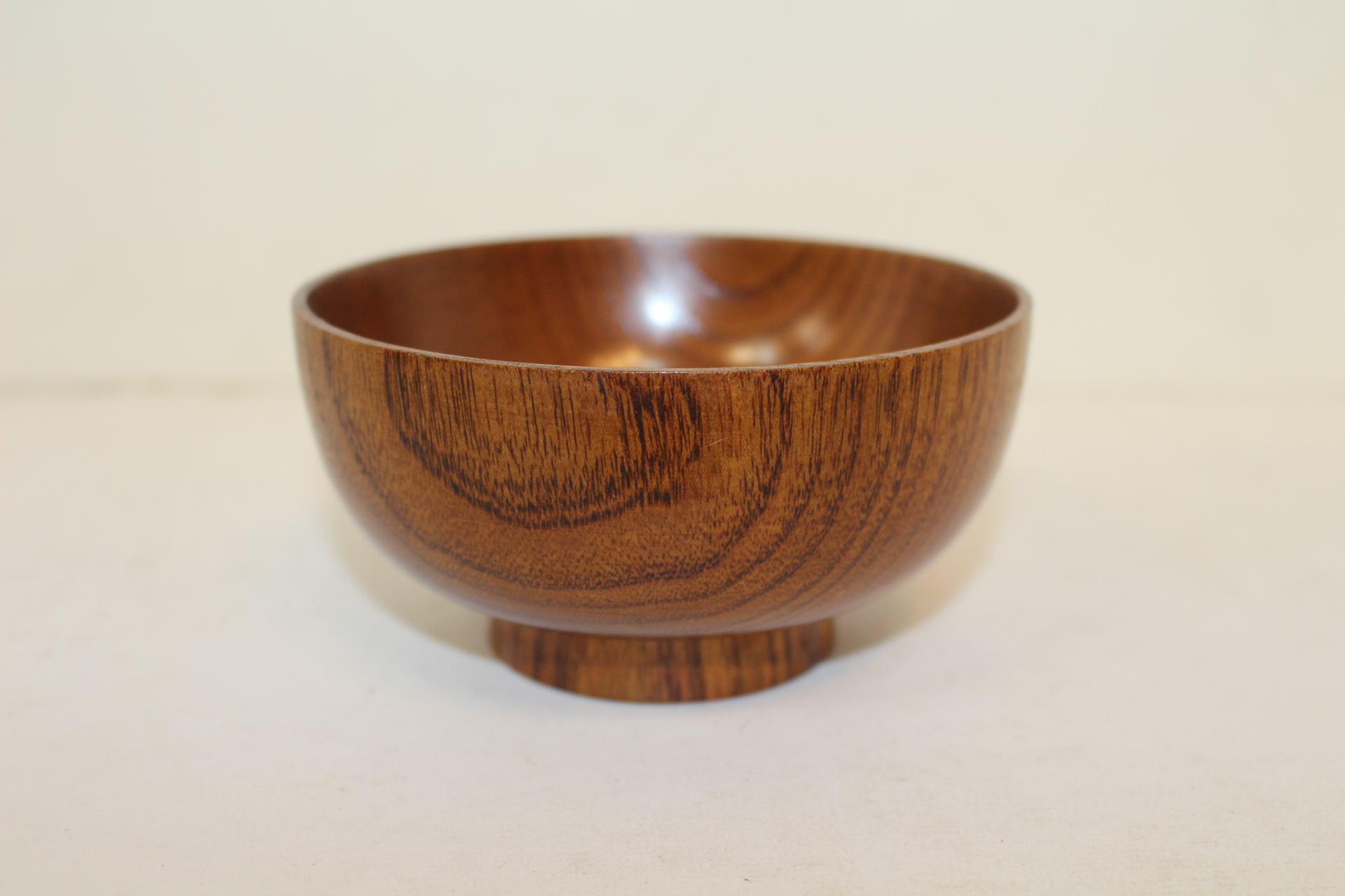 원목나무로된 자완