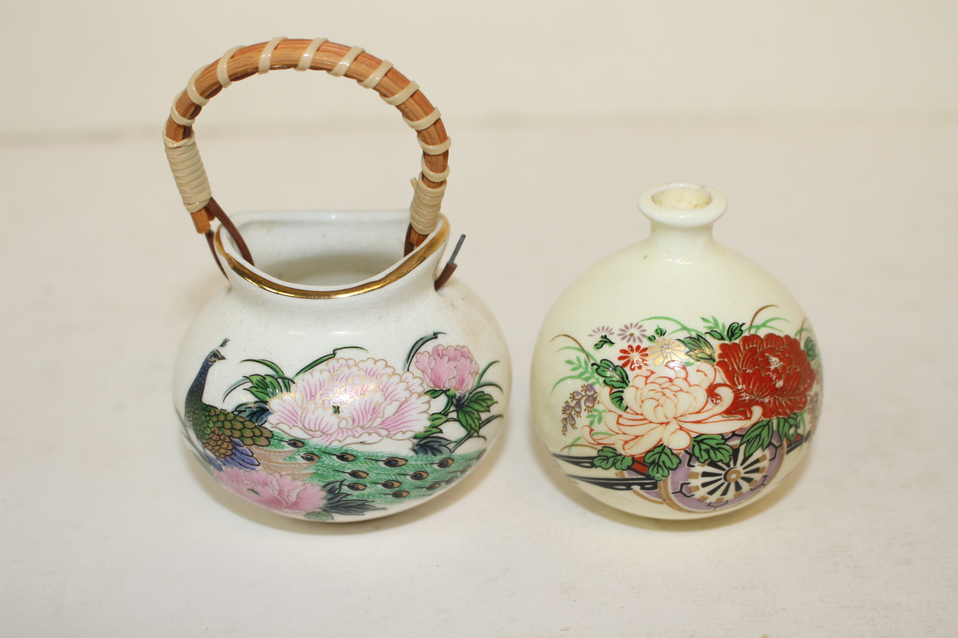 소형크기의 분청자진사화문 종과 호