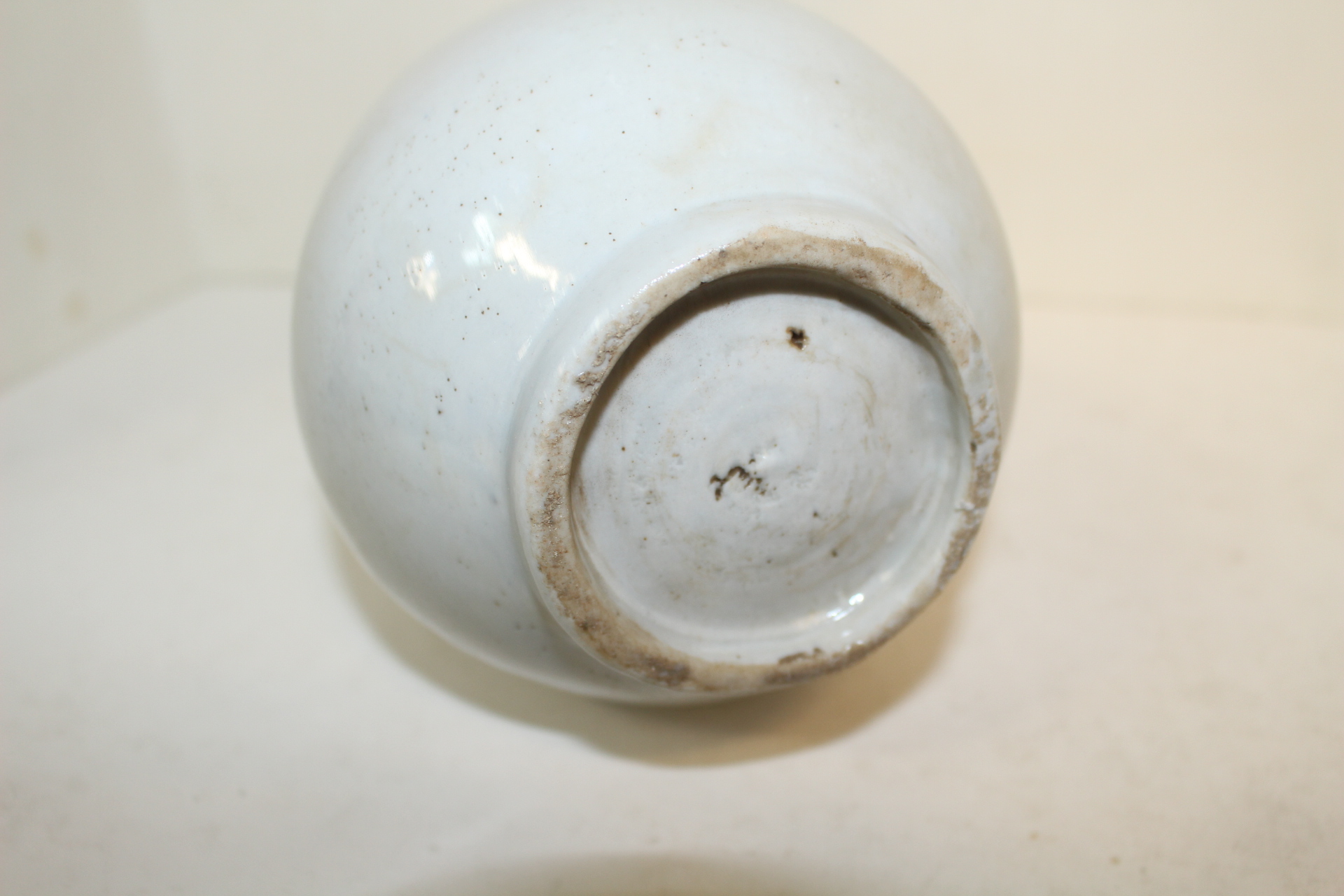 순백자 음각원문 대주병