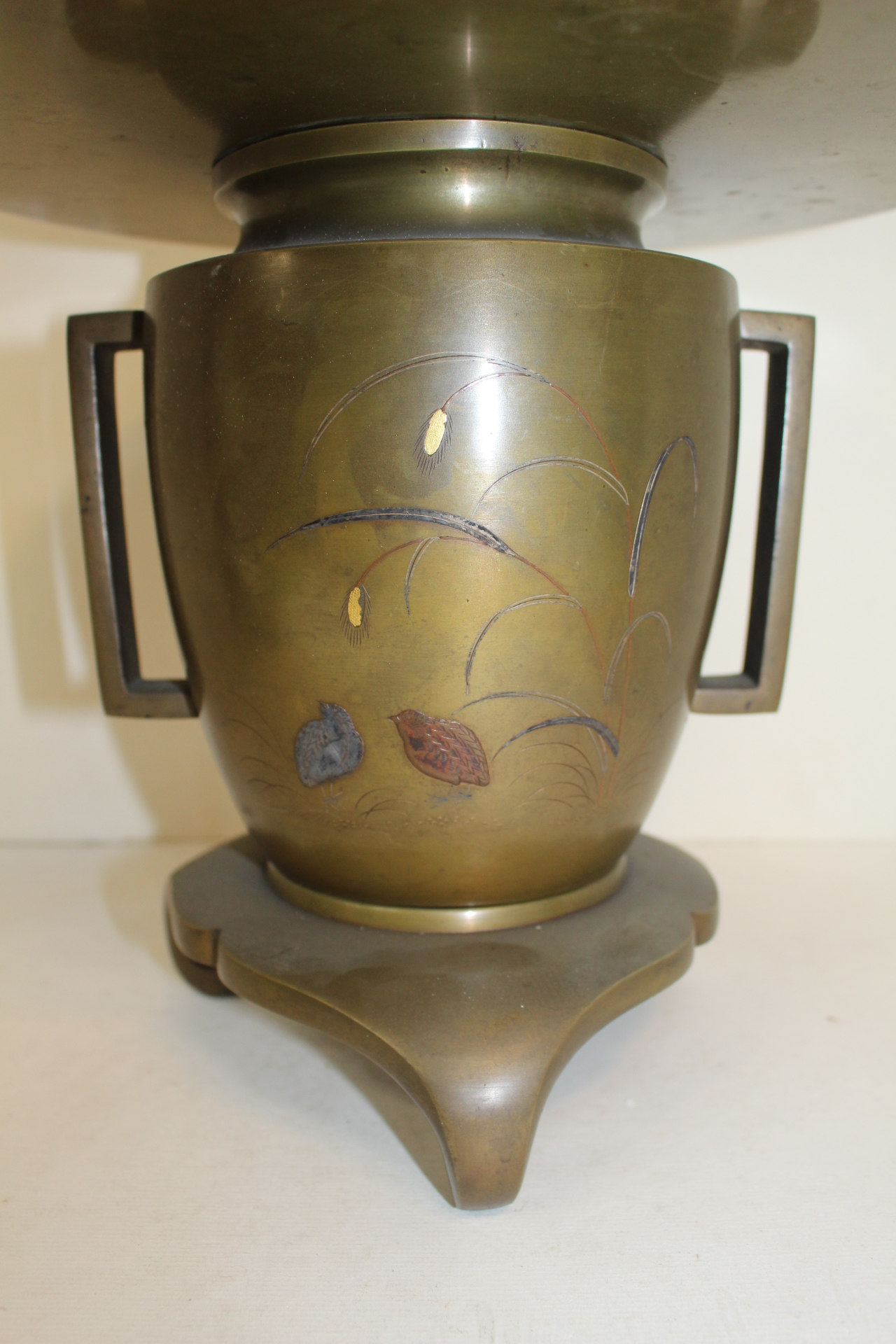 연대가좋은 골동 청동으로된 금은상감 병아리문 화병