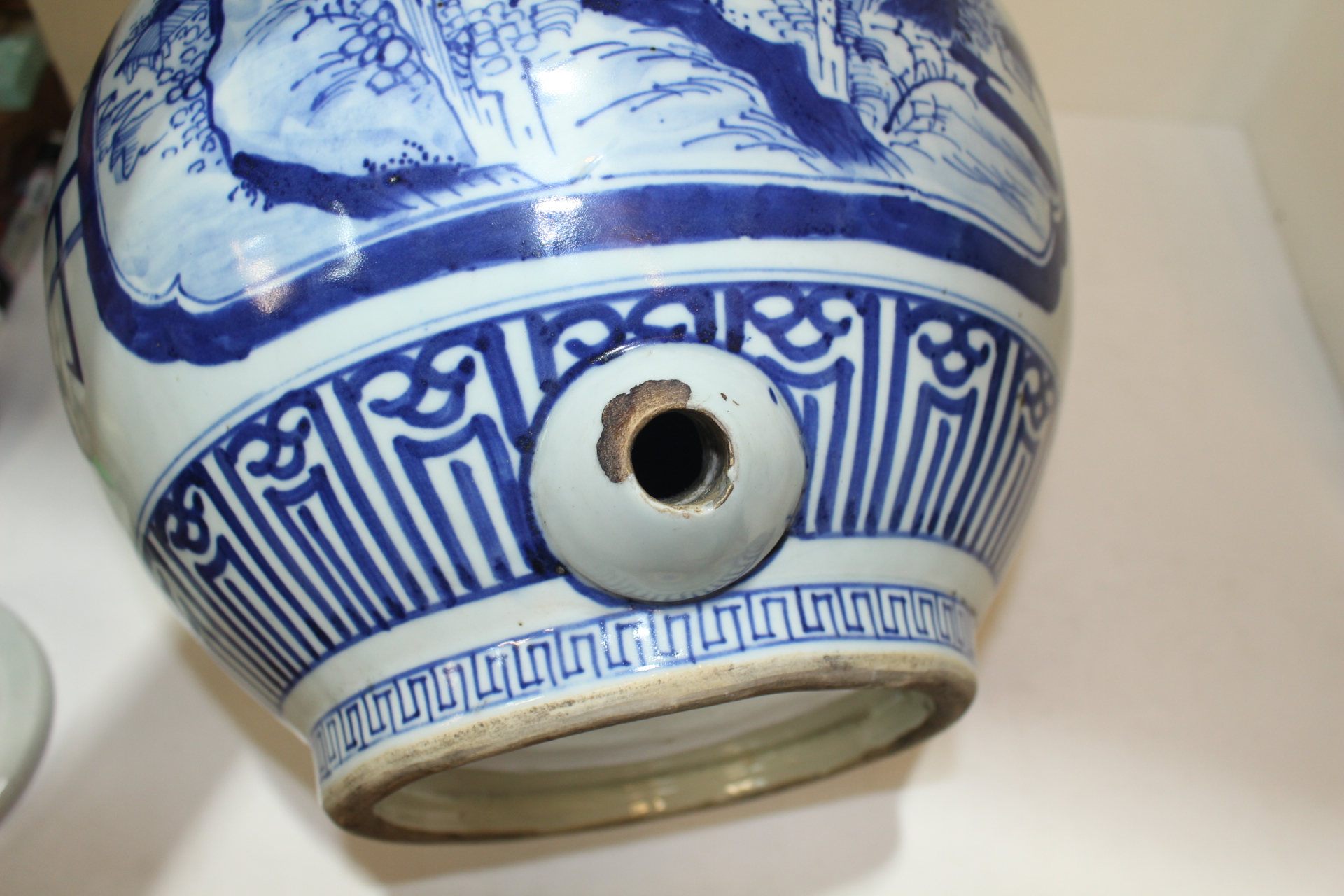 연대가좋은 청화백자 산수화문 대주병