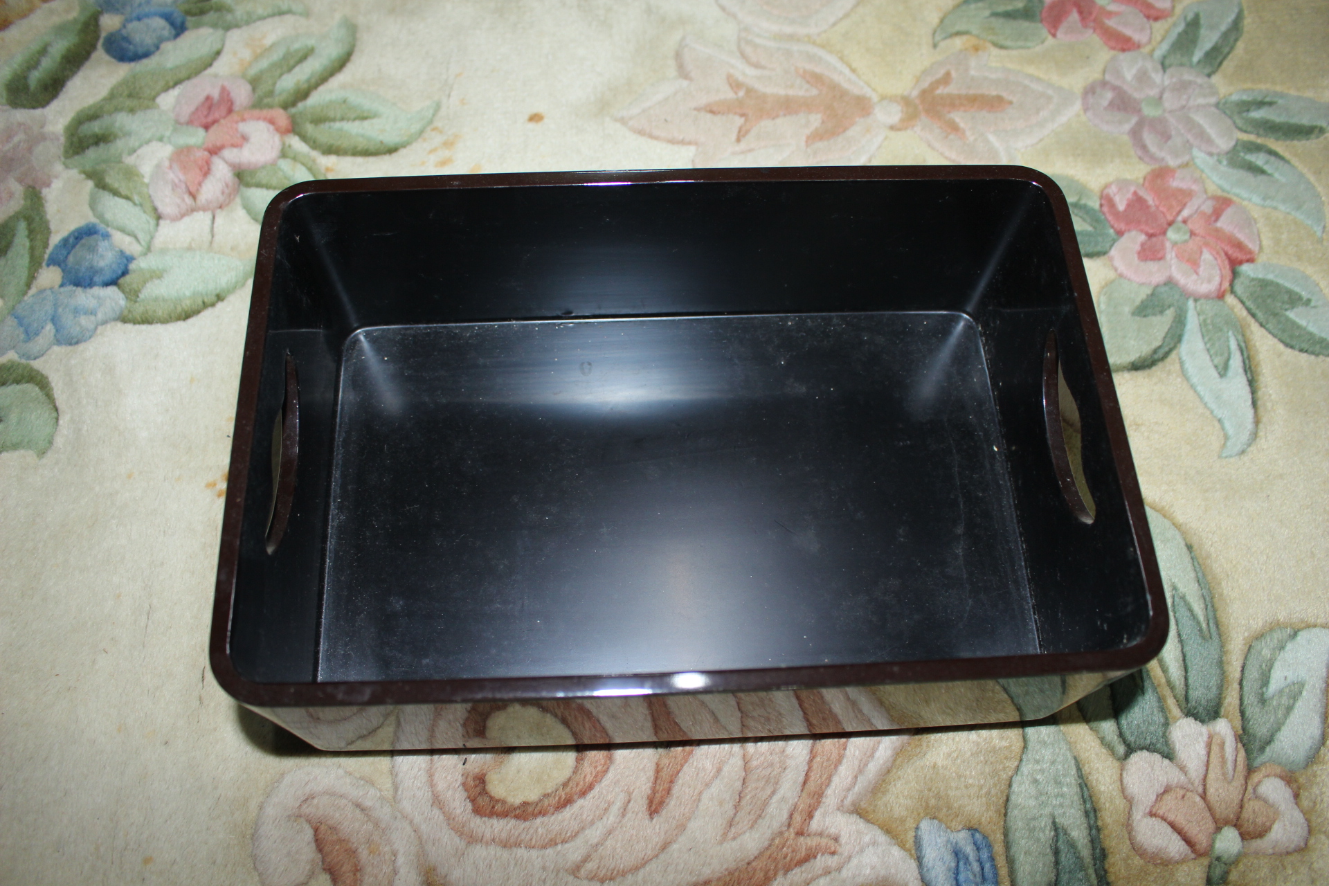 상태아주좋은 나무에 칠이된 사각함