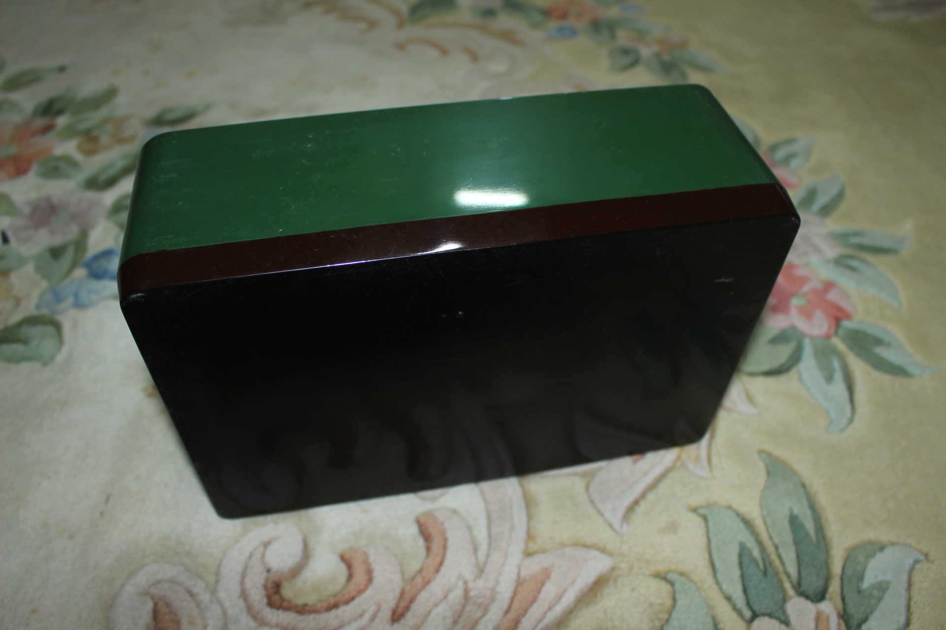 상태아주좋은 나무에 칠이된 사각함