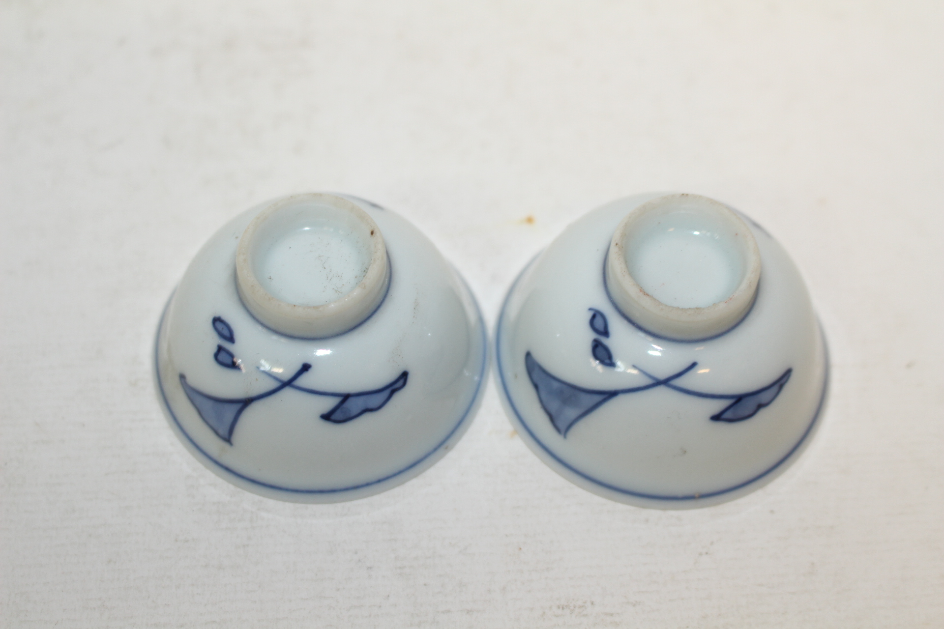 연대가좋은 청화백자잔 2점