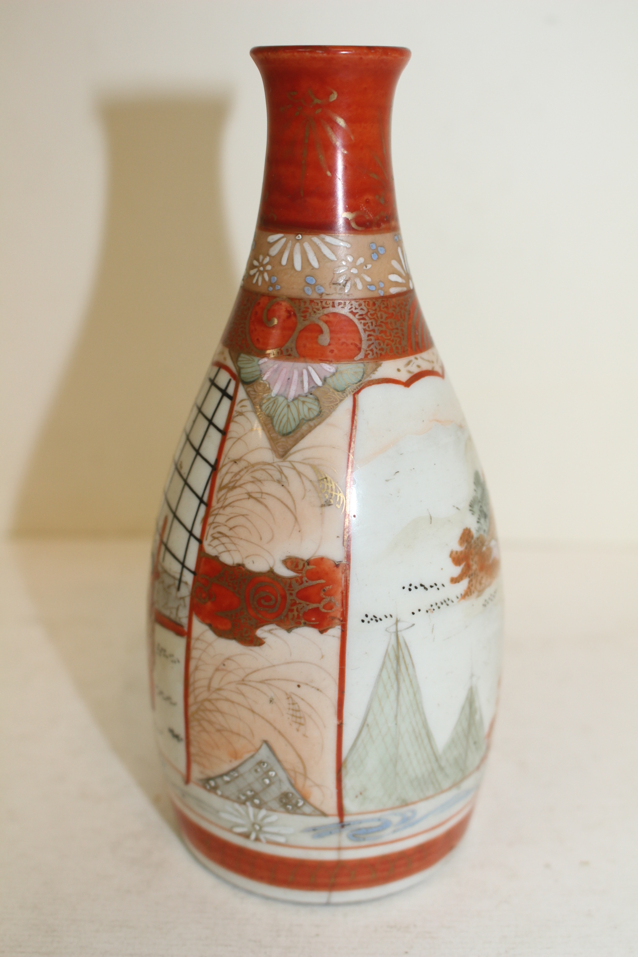 100년이상된 고구다니 진사금채인물문 주병