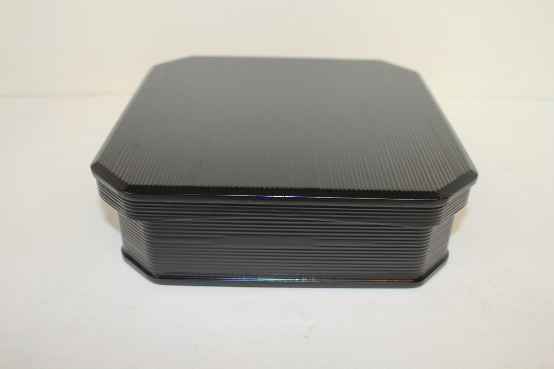 미사용 옷칠이된 사각함