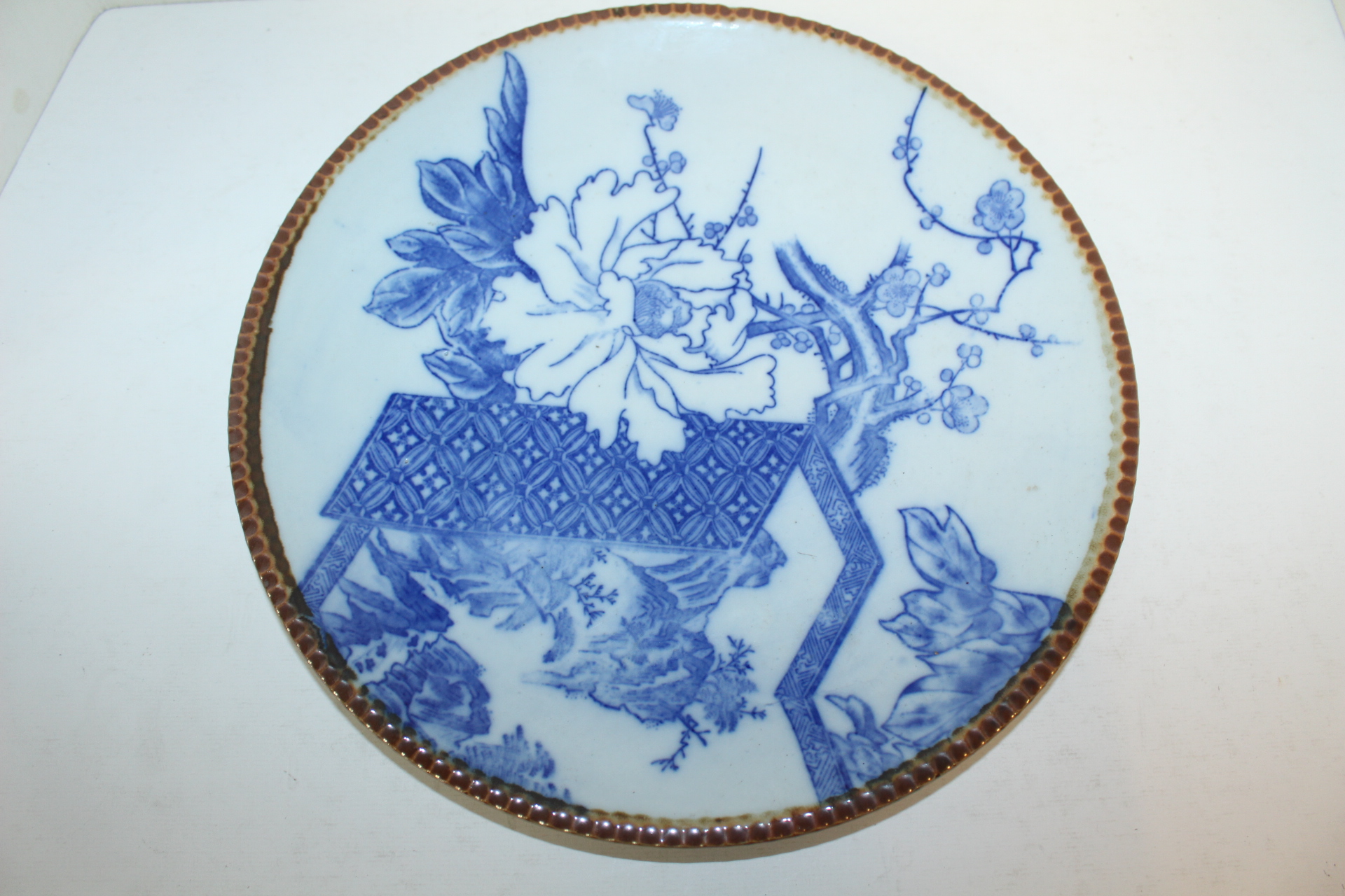 24-연대가좋은 청화백자정물화문 대완