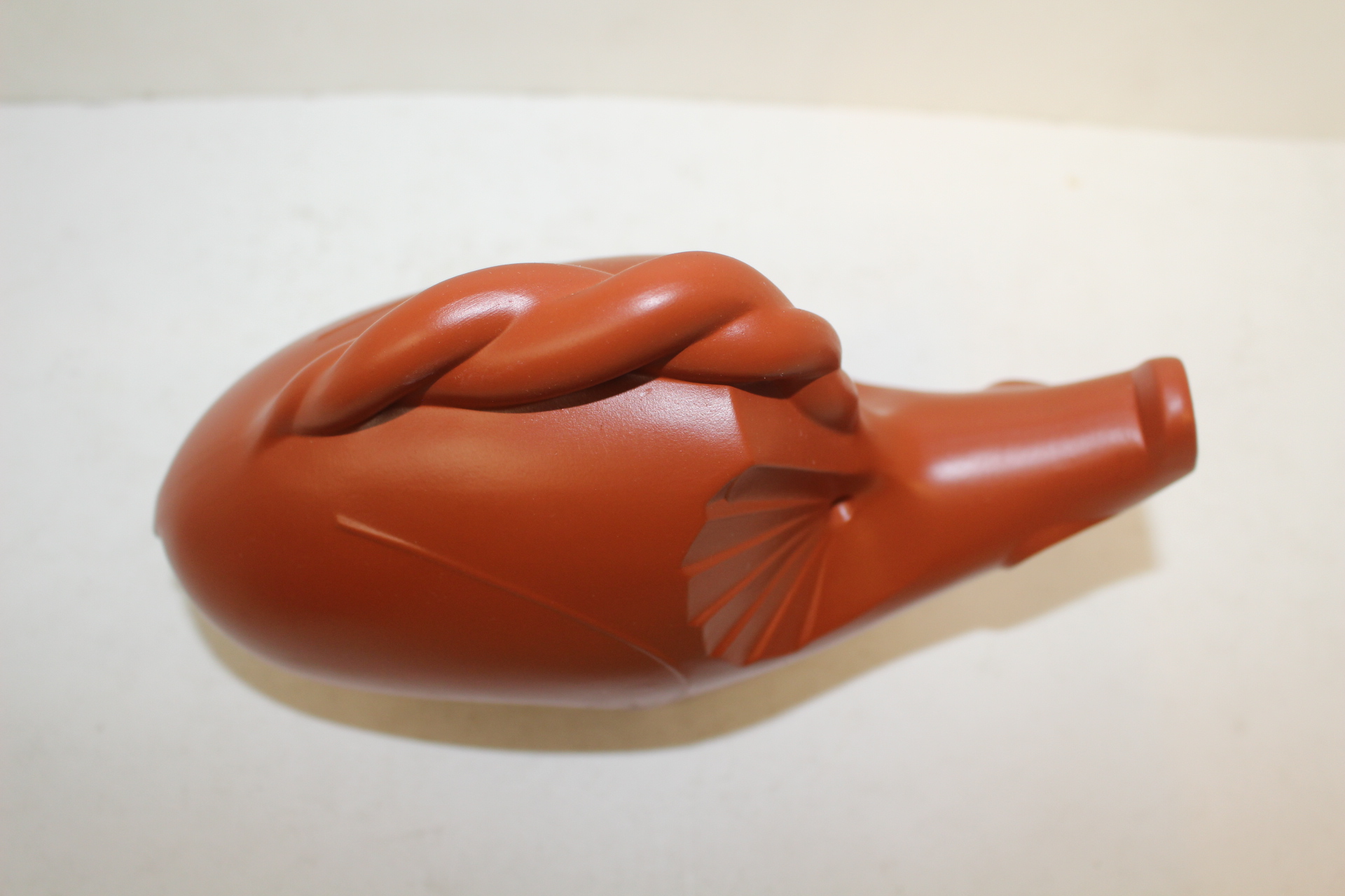 작가의 작품인 자사도자기 멧돼지 조각상