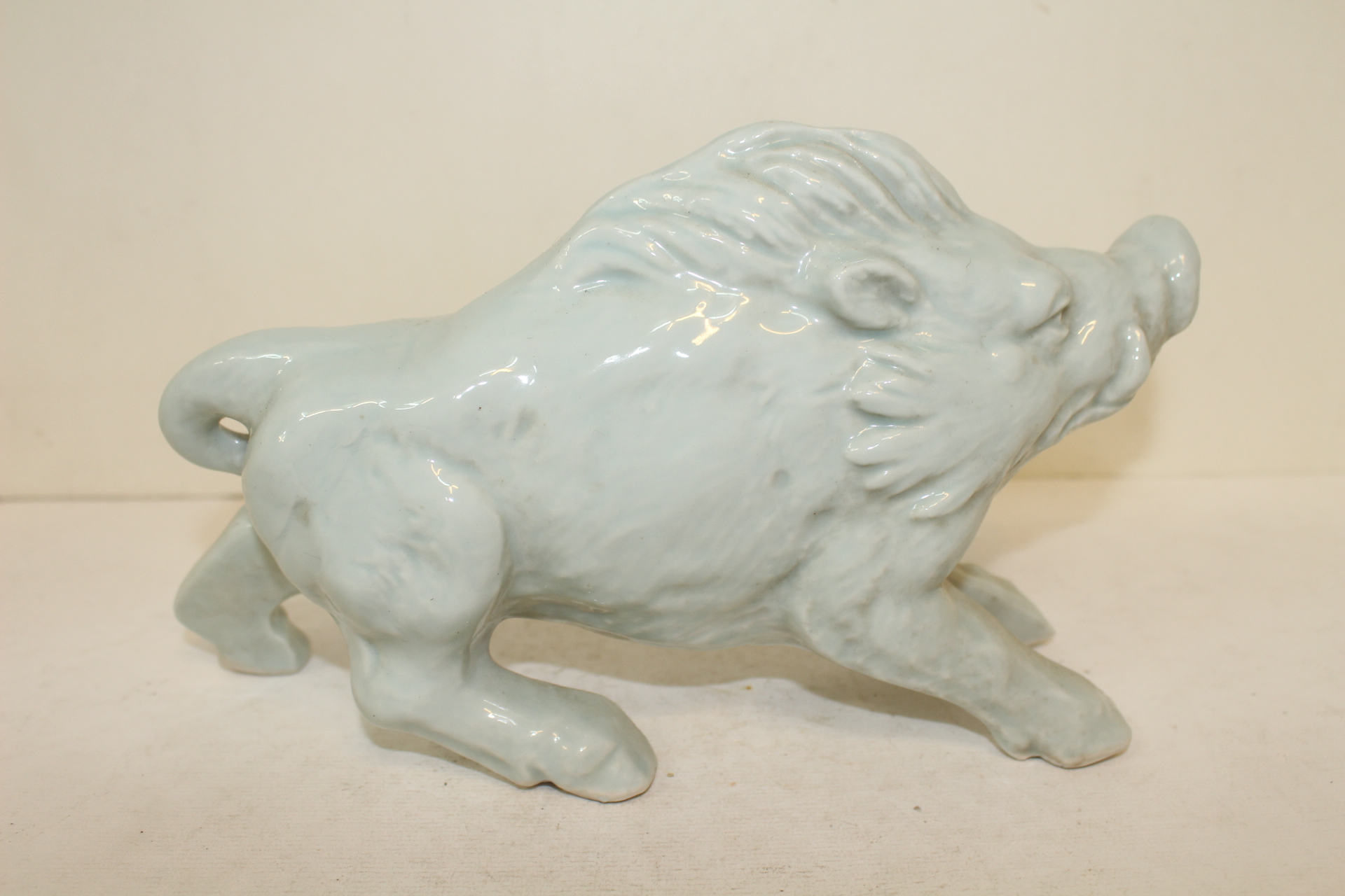 청자 멧돼지 조각상