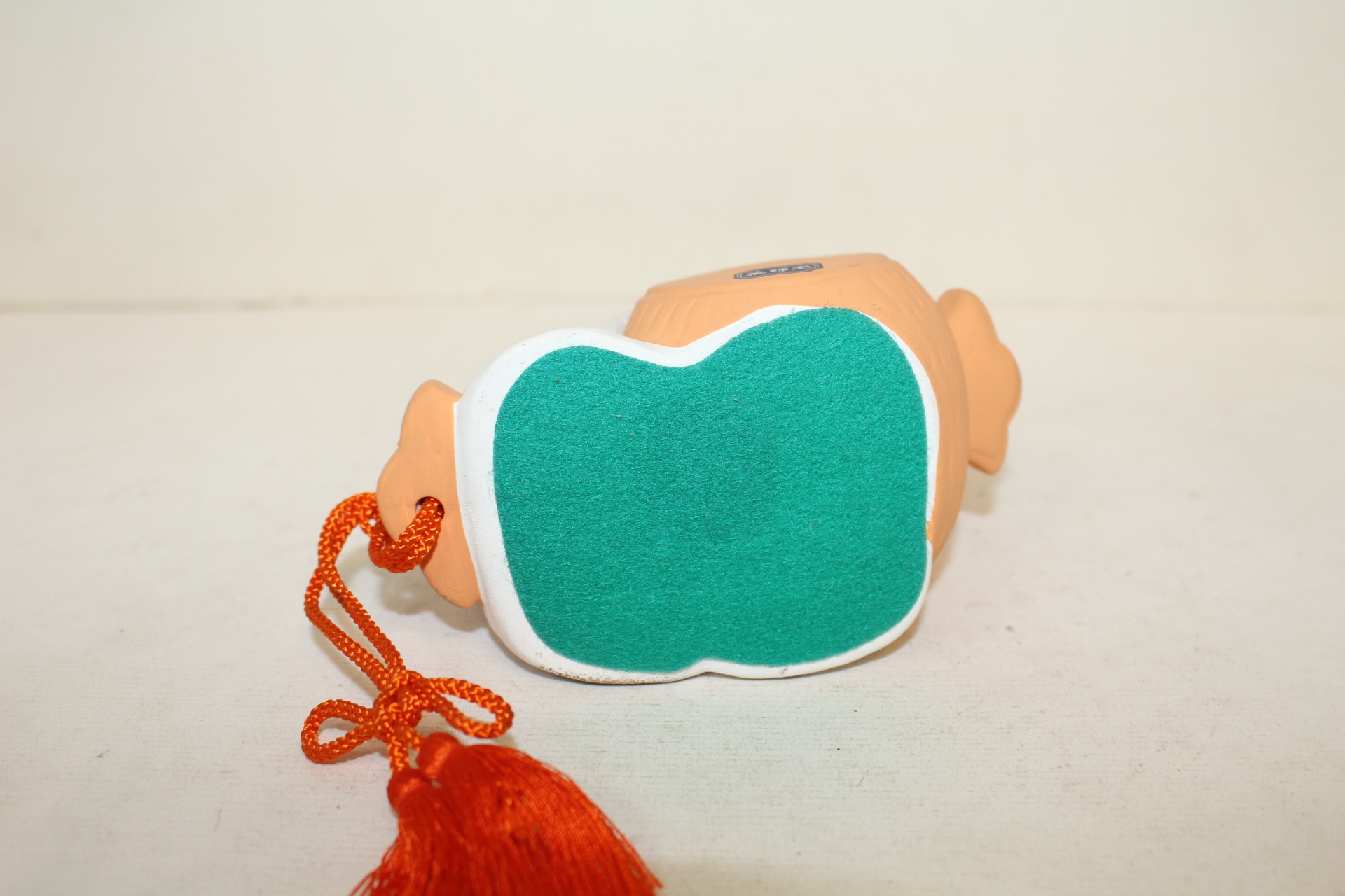 도자기 닭 조각상