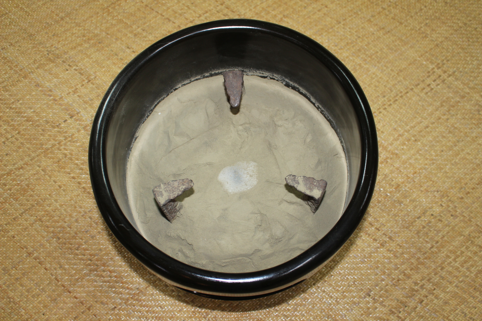 흑유청자 가마화로