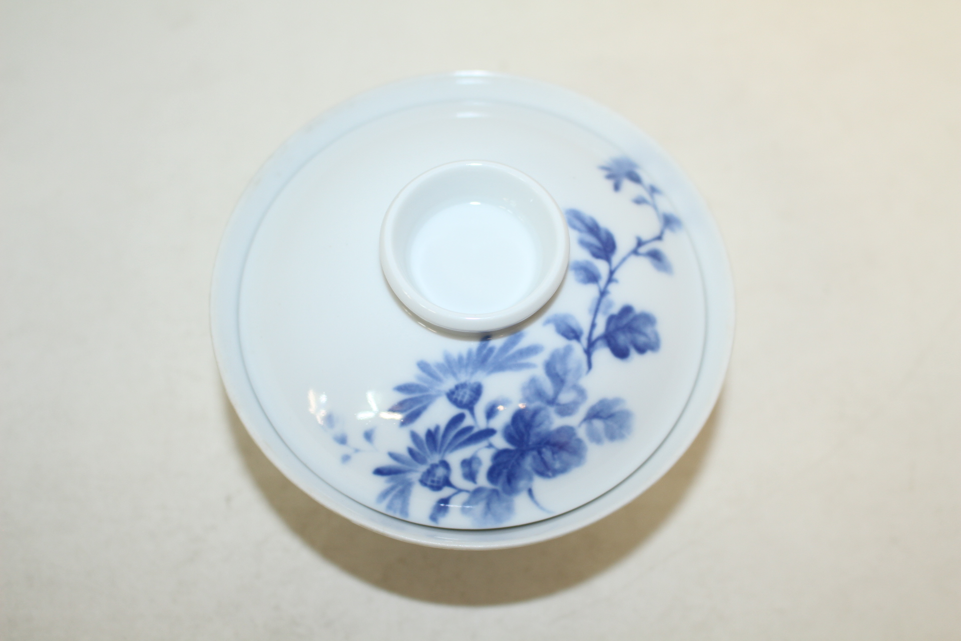 이마리 청화백자화문 개완