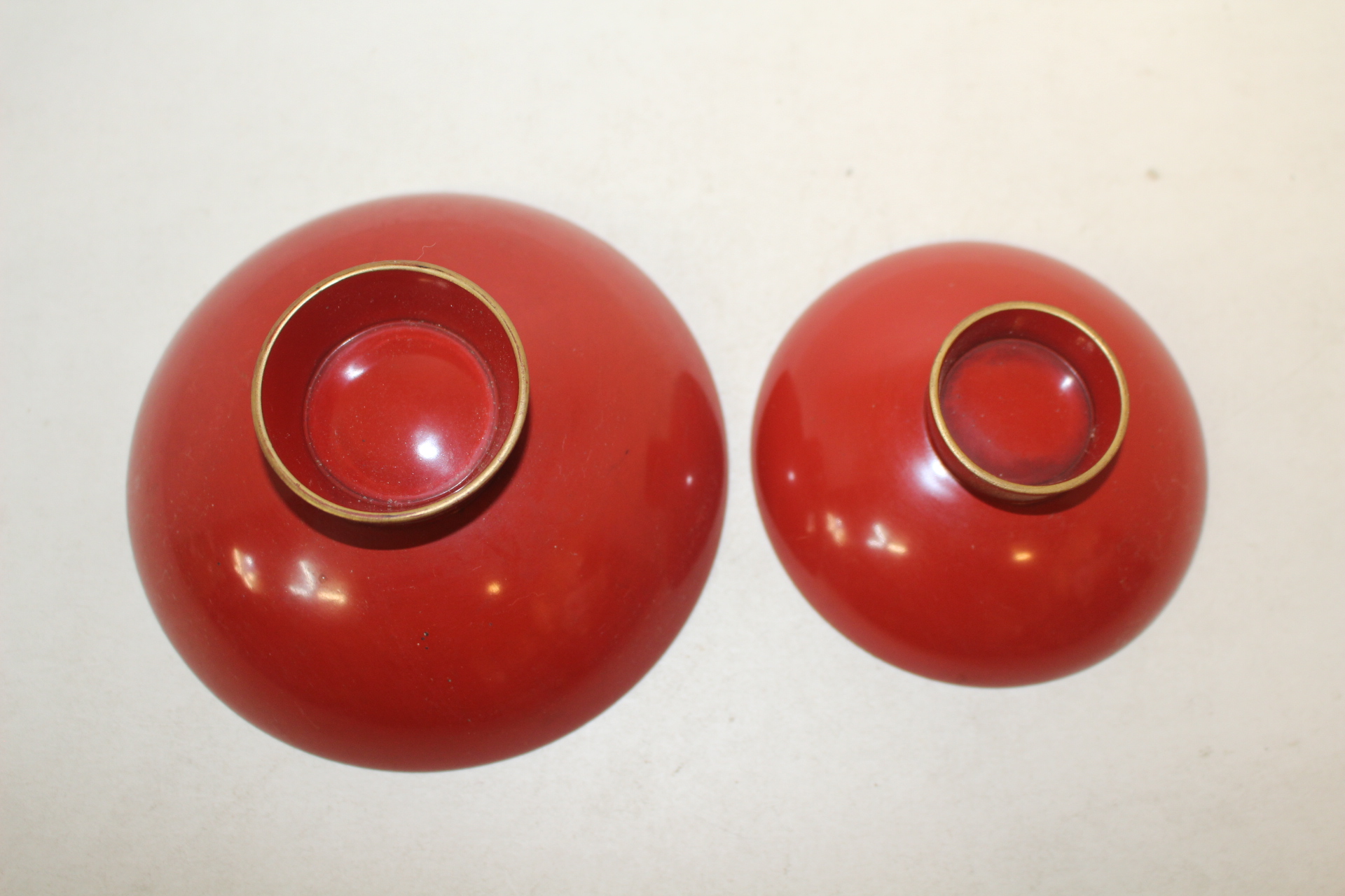 연대가좋은 나무에 금채화문된 잔 2점