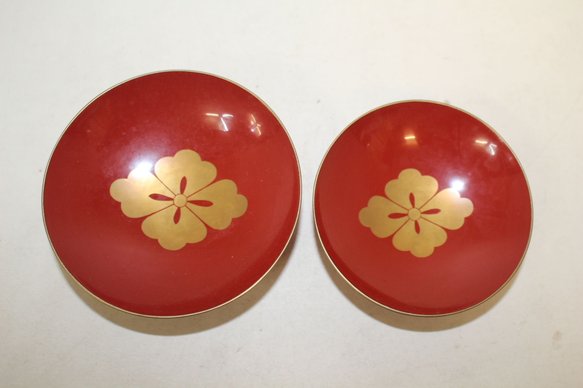 연대가좋은나무에 금채화문된 잔 2점