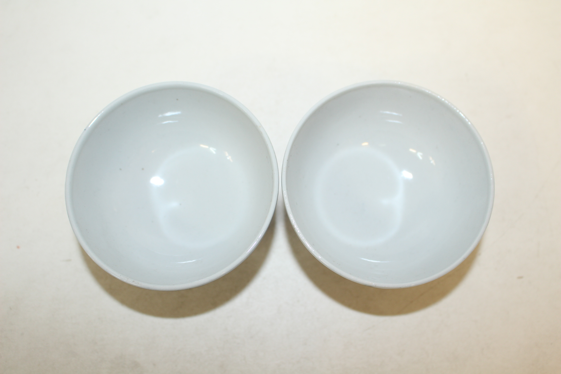 연대가좋은 청화백자 산수문 잔 2점