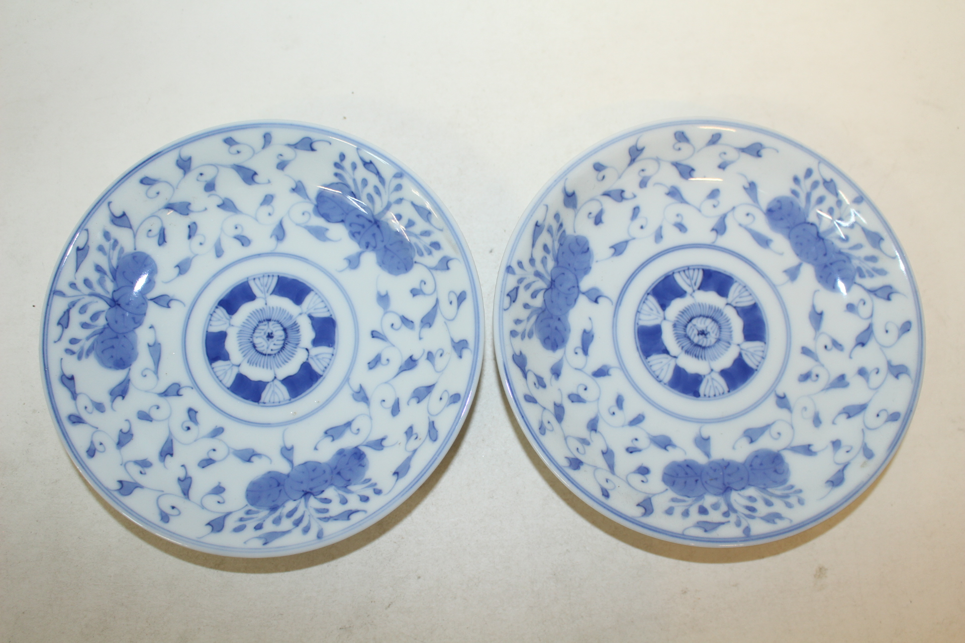 연대가좋은 이마리 청화백자화문 완 2점