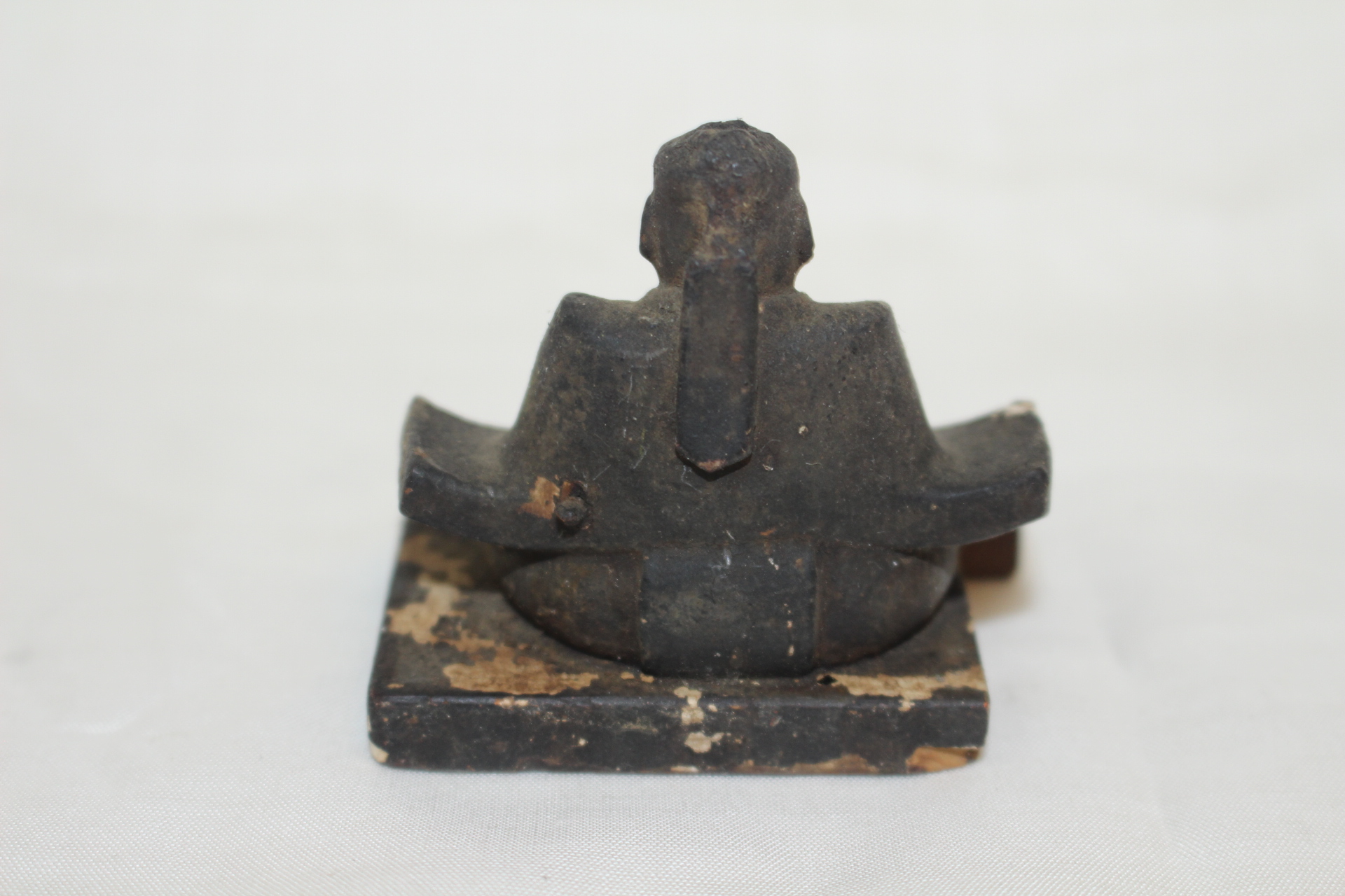 연대가좋은 나무로된 인물조각상