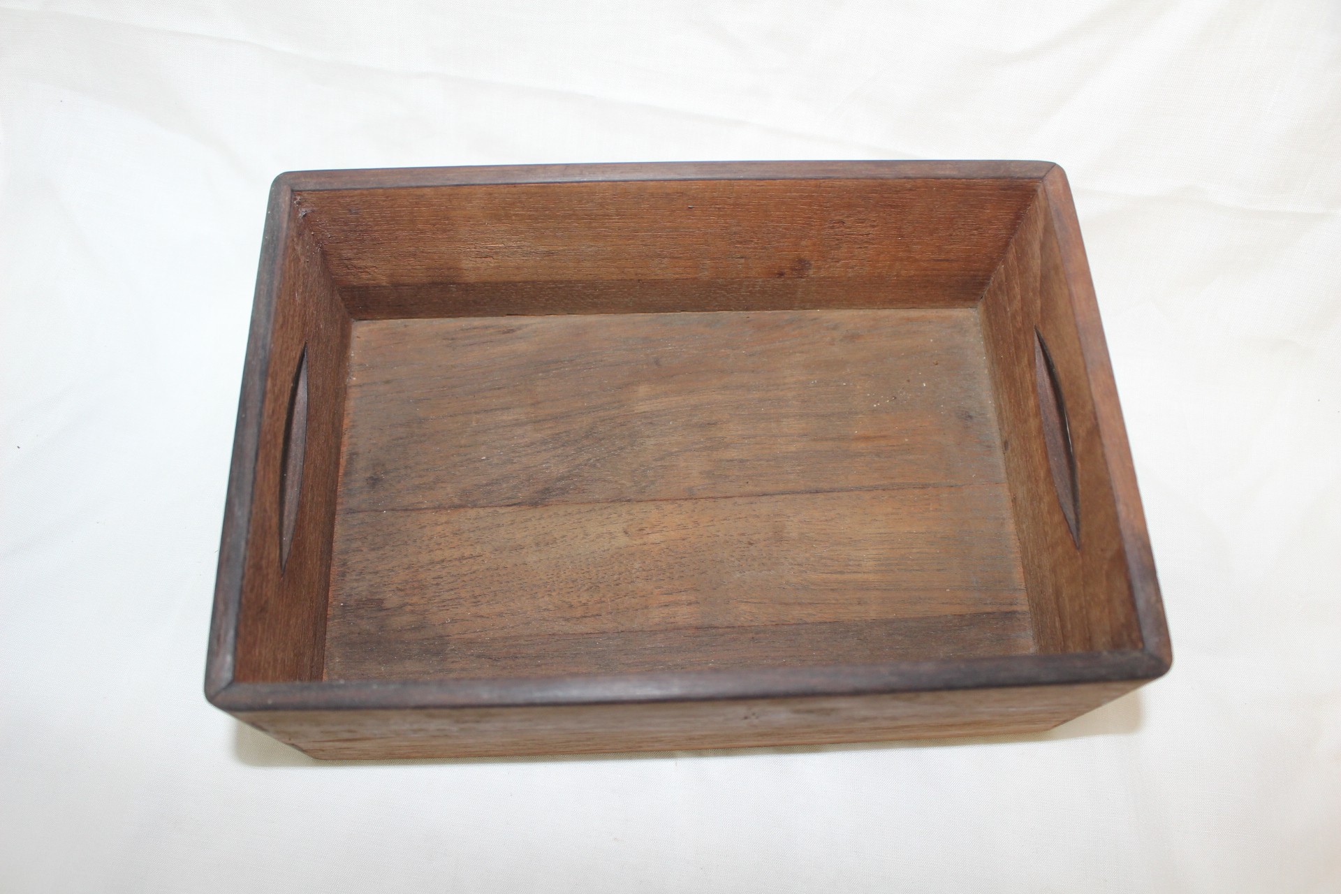 나무로된 사각함