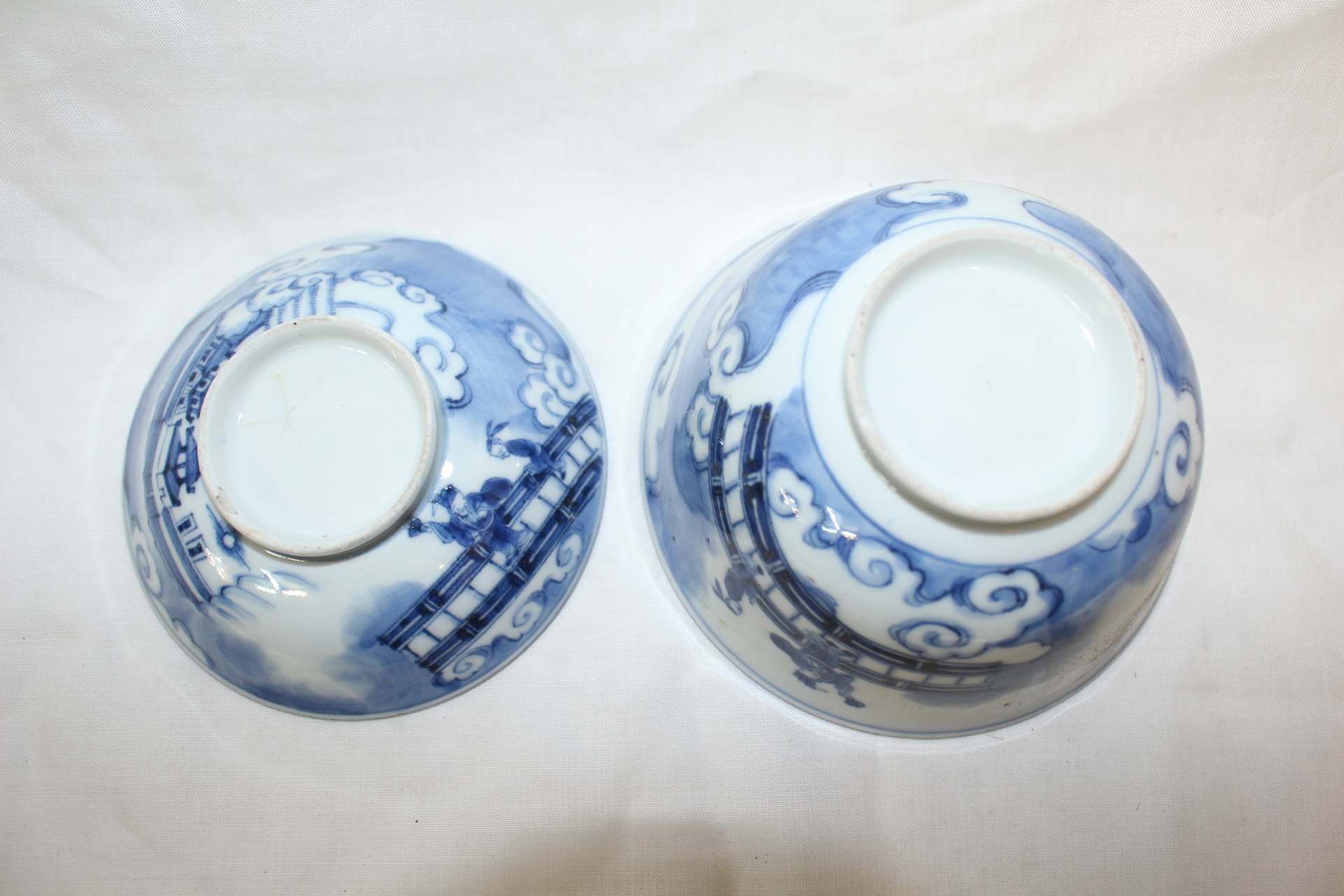 연대가좋은 청화백자 기린문 개완