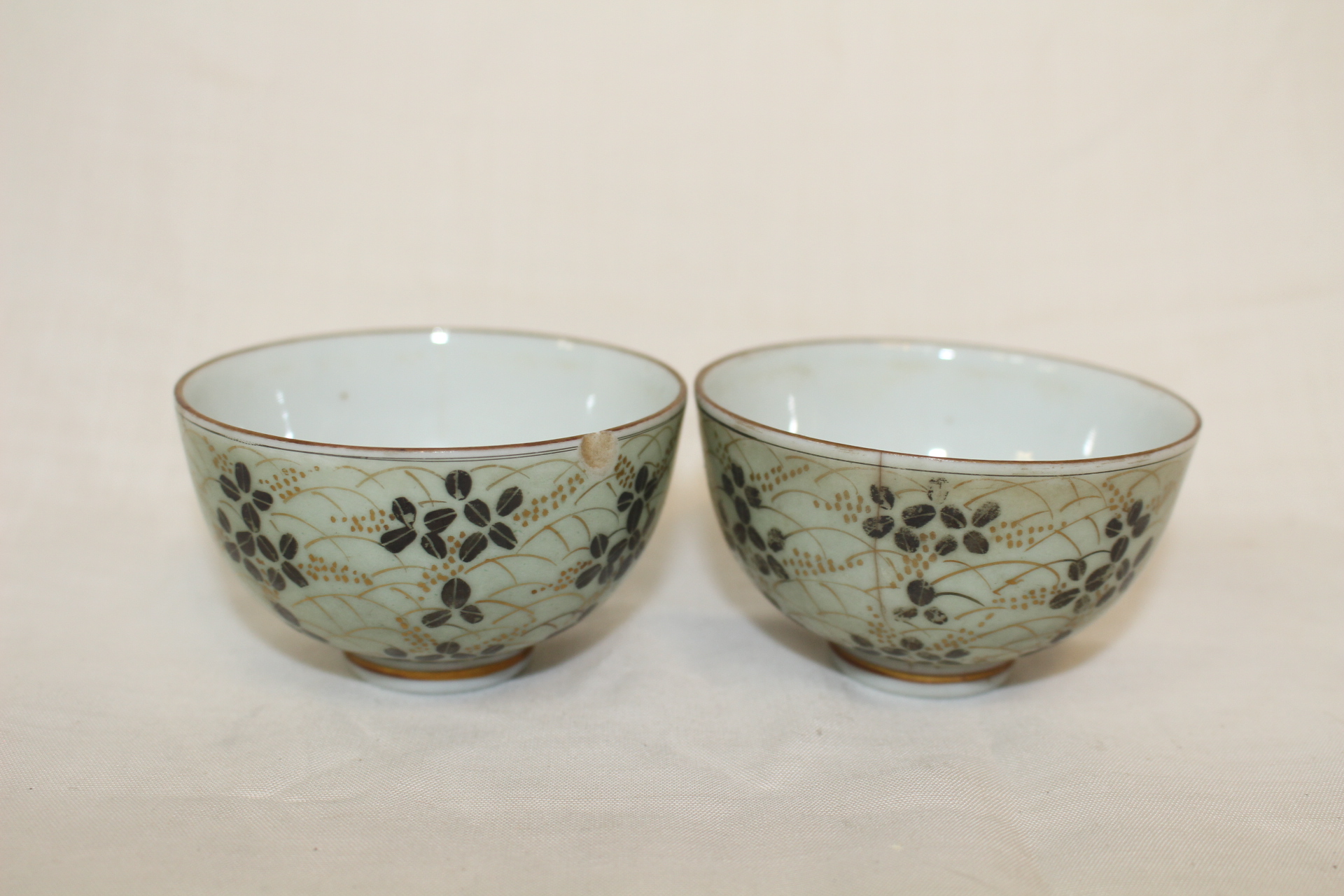 연대가좋은 구다니 철화금채화문 잔 2점