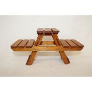 나무로된 이단 받침대