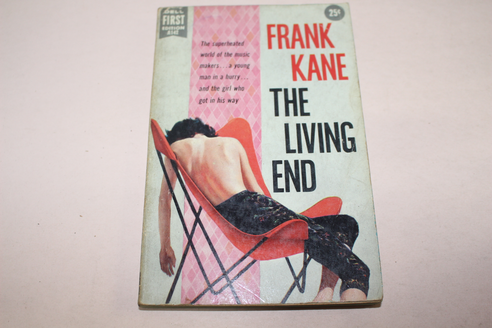 1957년 미국간행 프랭크 케인 The Living End
