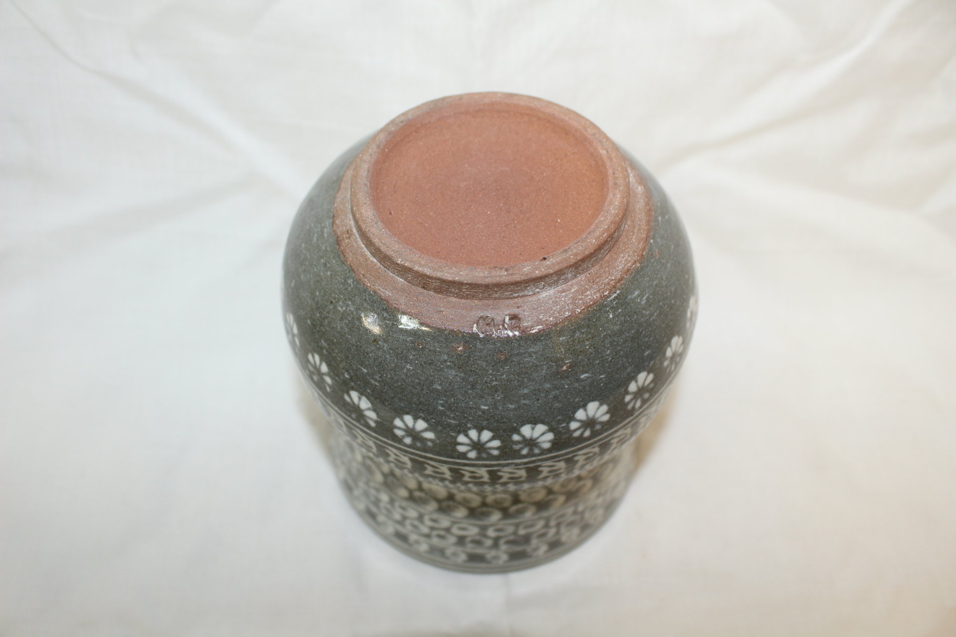 분청사기 국화인화문 수통