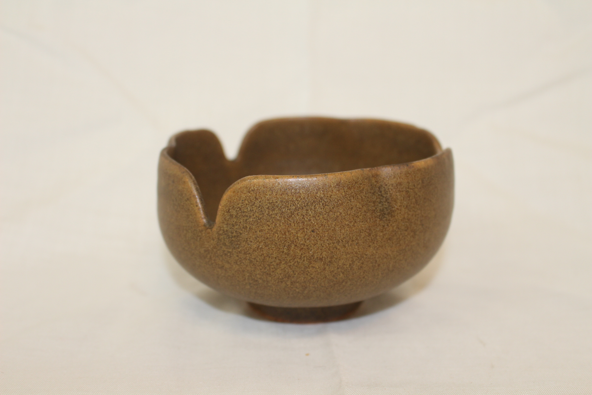 연대가좋은 청자화형완