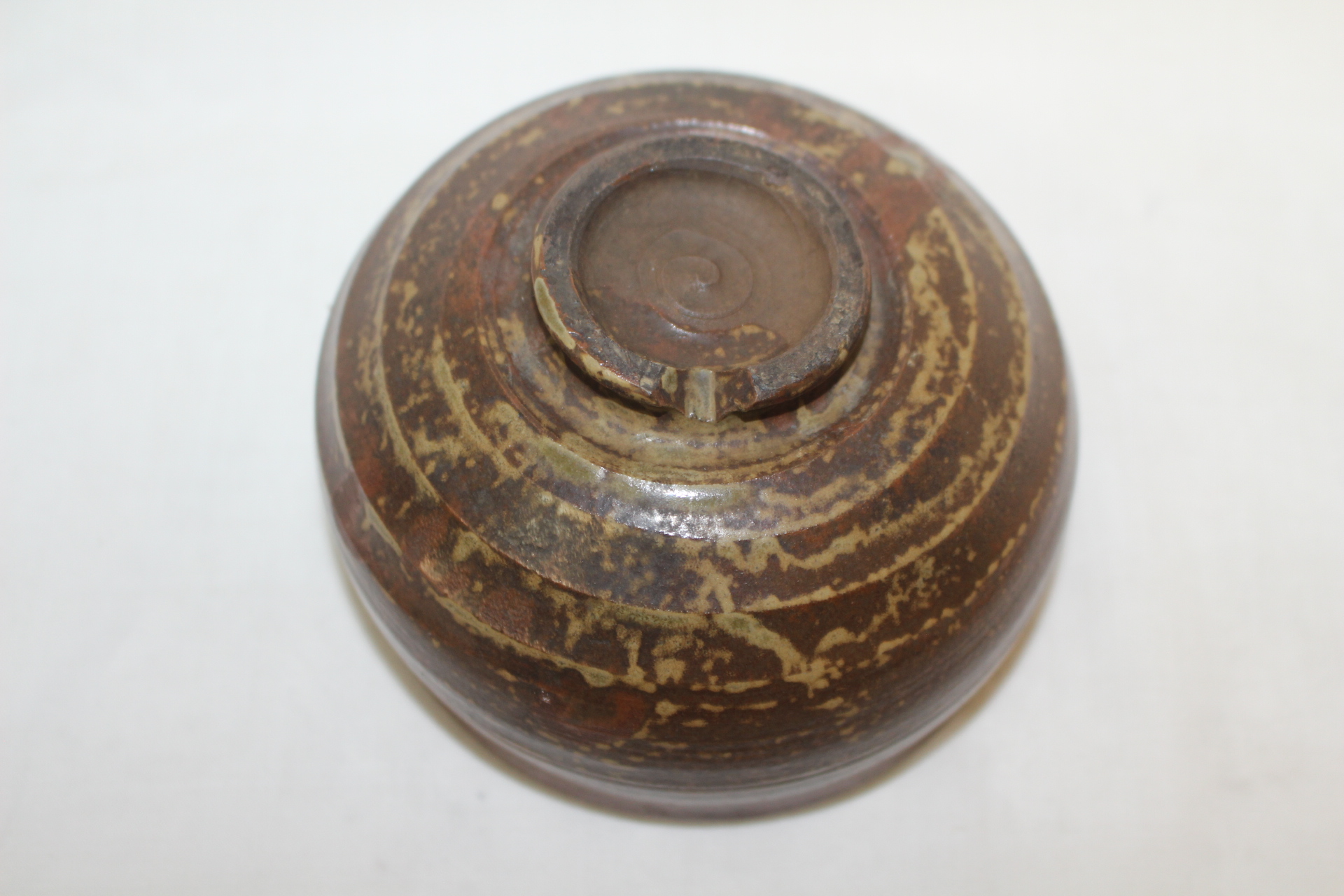 연대가좋은 청자 굽따인 말찻잔