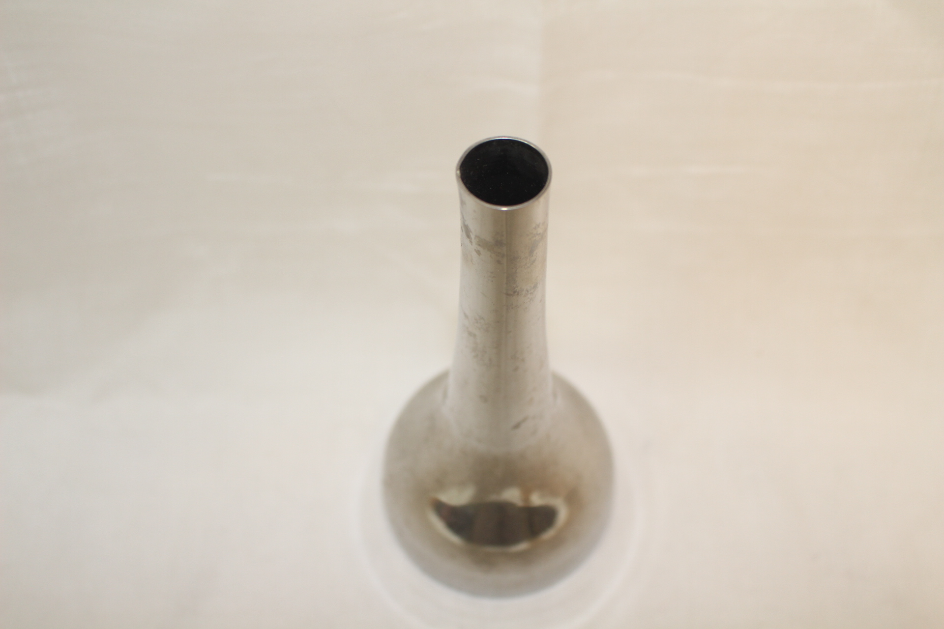 럭키우드 스텐레스재질로된 한송이 화병