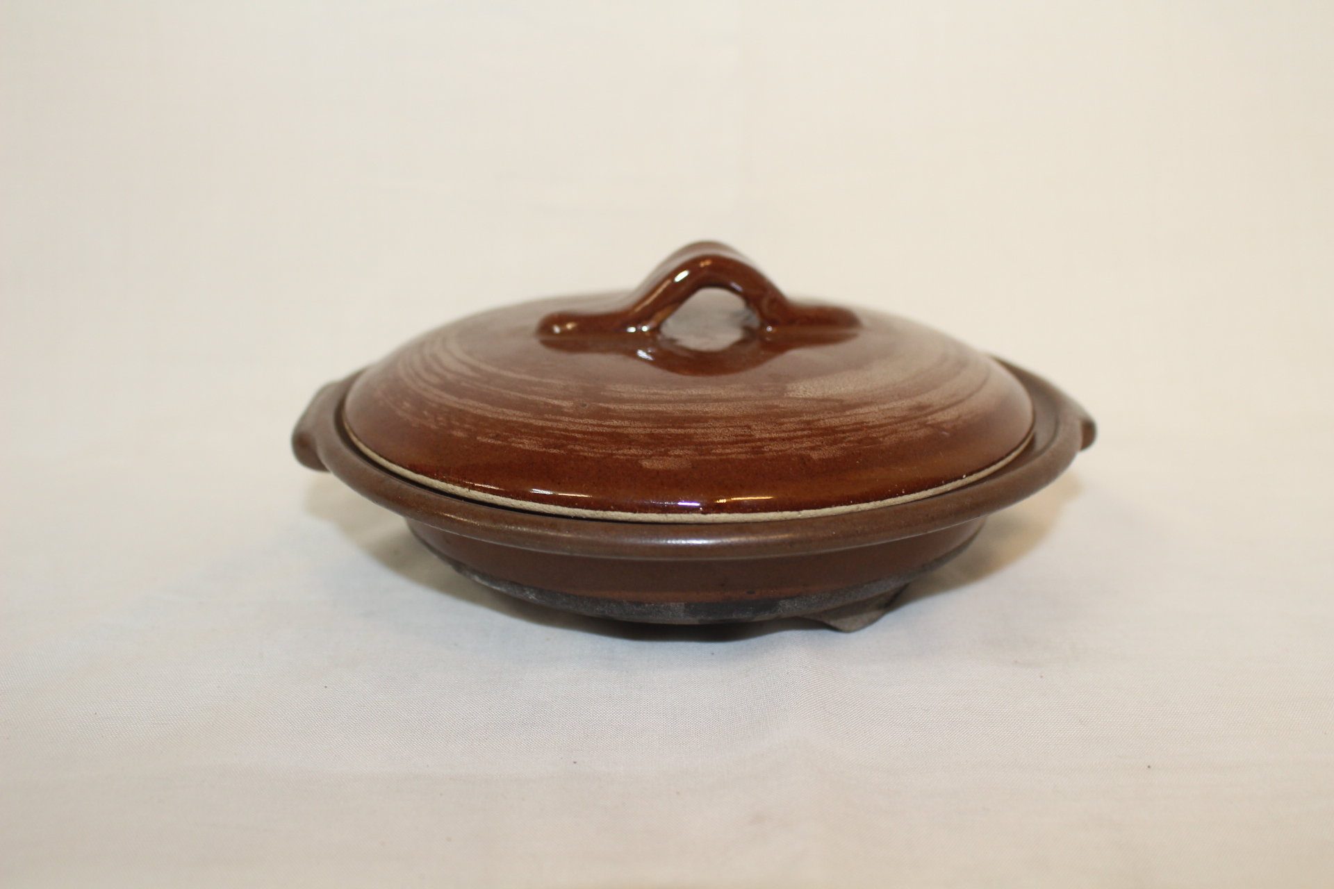 청자 백채귀얄 이귀솥