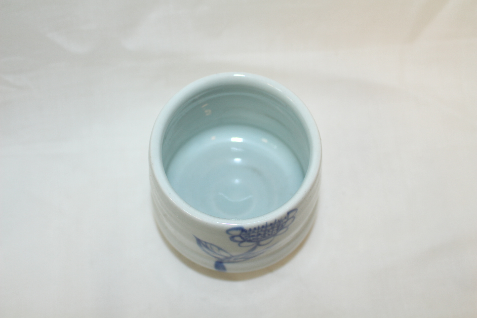 연대가좋은 청화백자추상문 잔