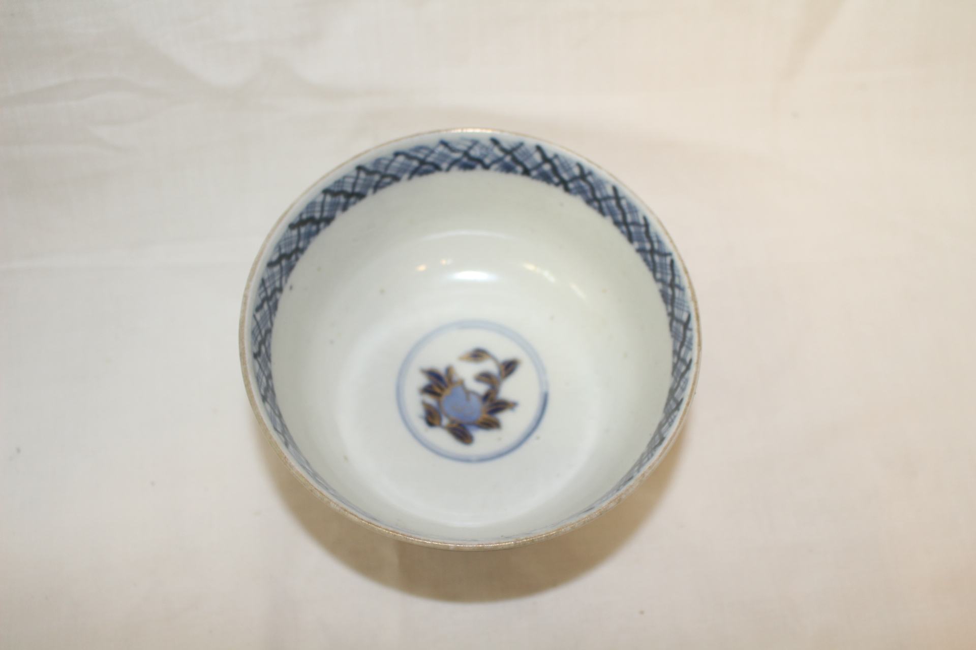 연대가좋은 청화백자진사금채화문 자완