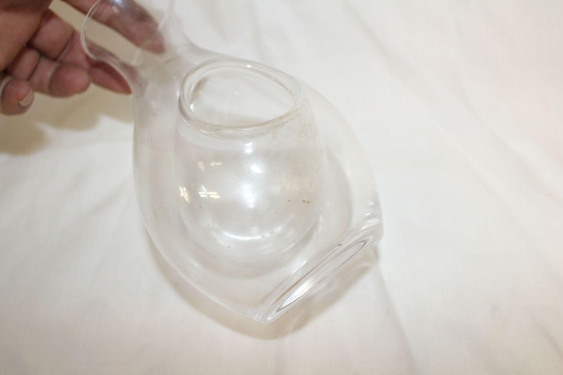 외부홈이 있는 주병