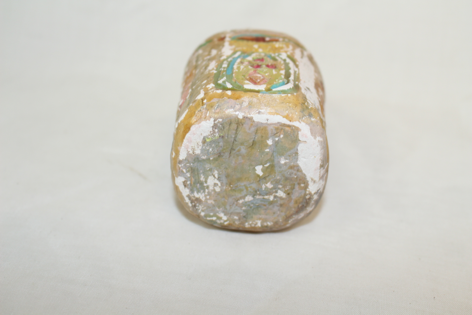 연대가좋은 외국산 토기재질에 채색이된 호