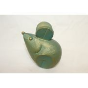 묵직한 무쇠로된 쥐 조각상