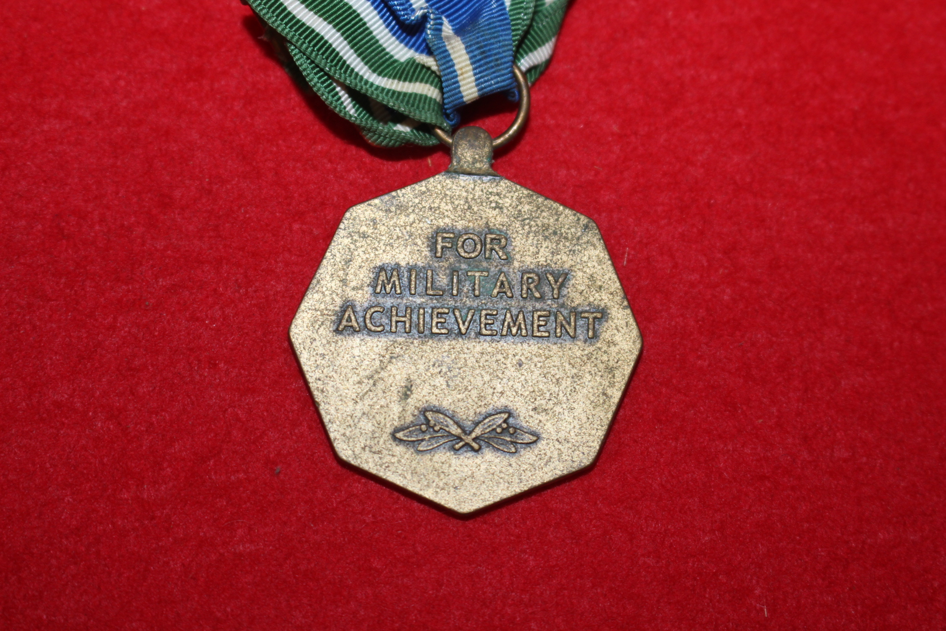 외국산 청동으로된 메달