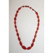 홍옥돌로된 목걸이