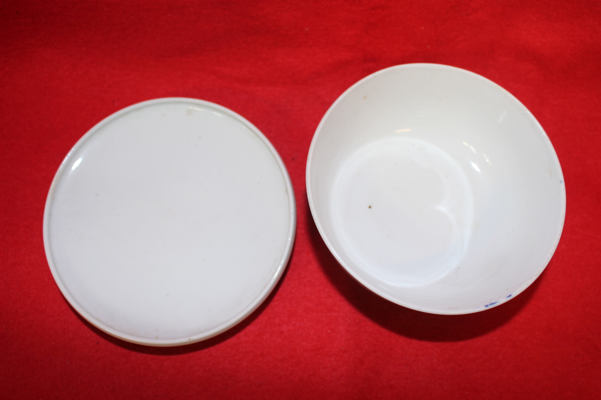 연대가좋은 청화백자산수문 개완