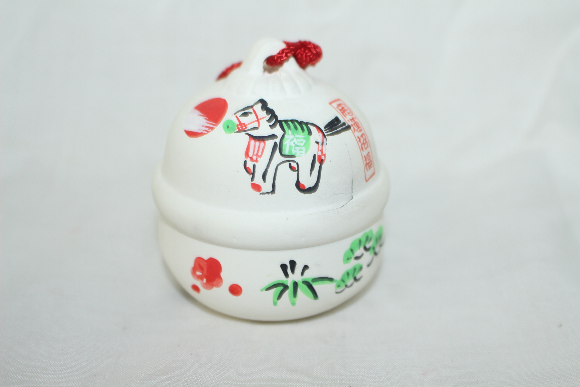 도자기재질의 방울