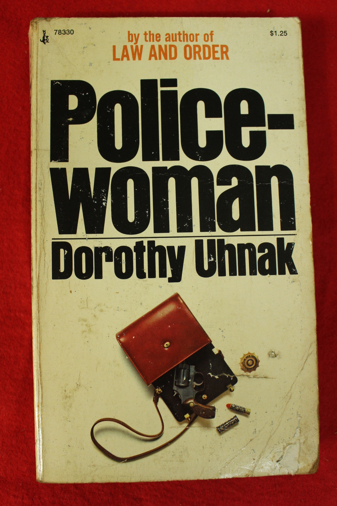 1973년 미국간행 POLICE WOMAN